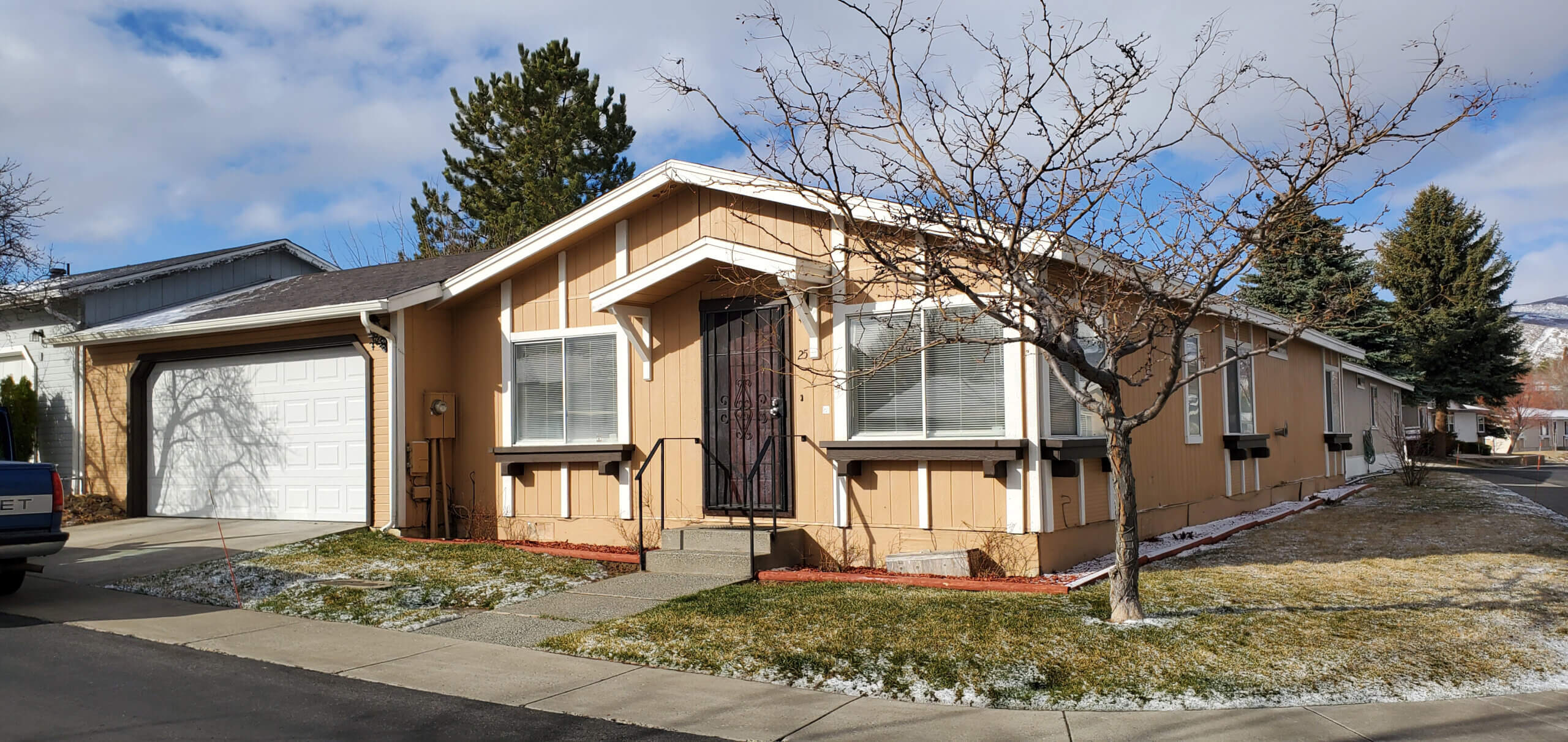 25 Branbury Way