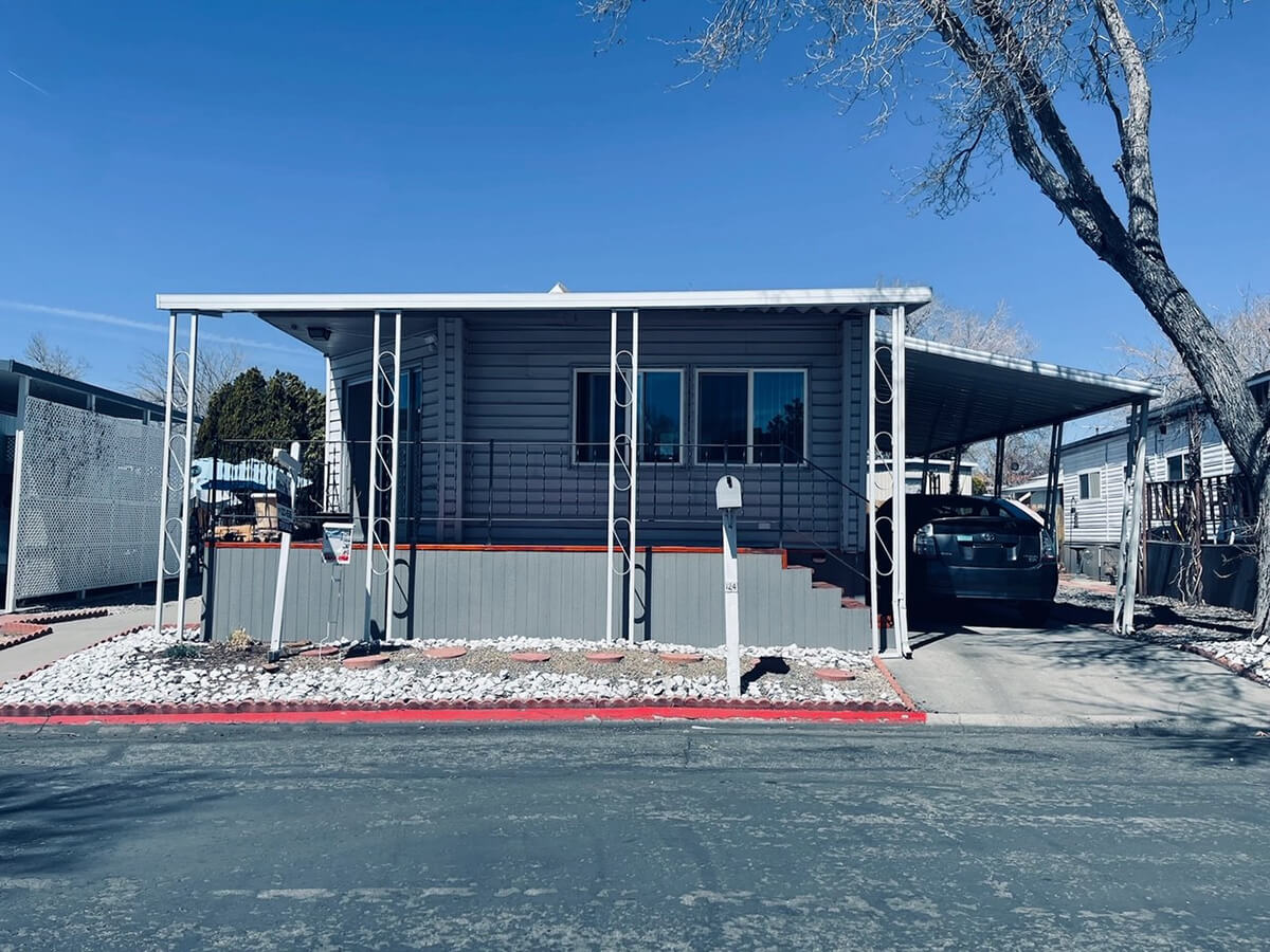 2301 Oddie Blvd #124