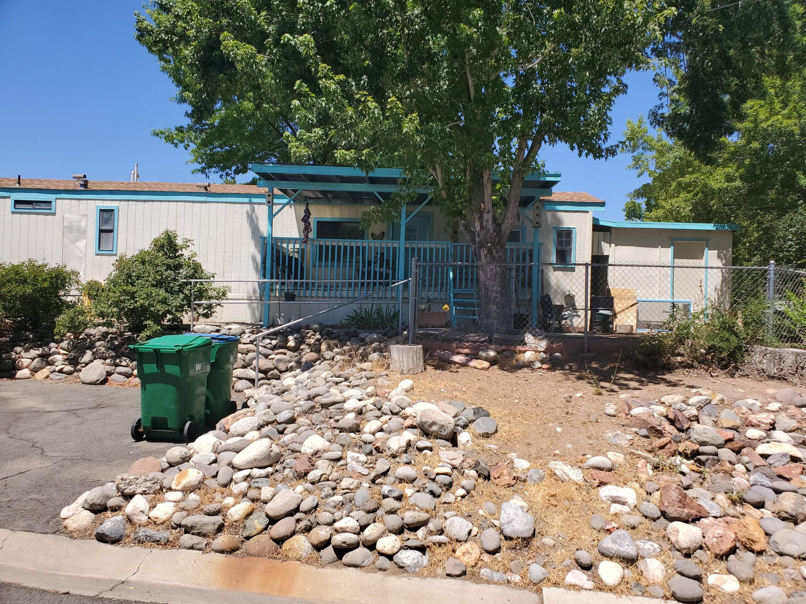 6560 Pyramid Hwy #33