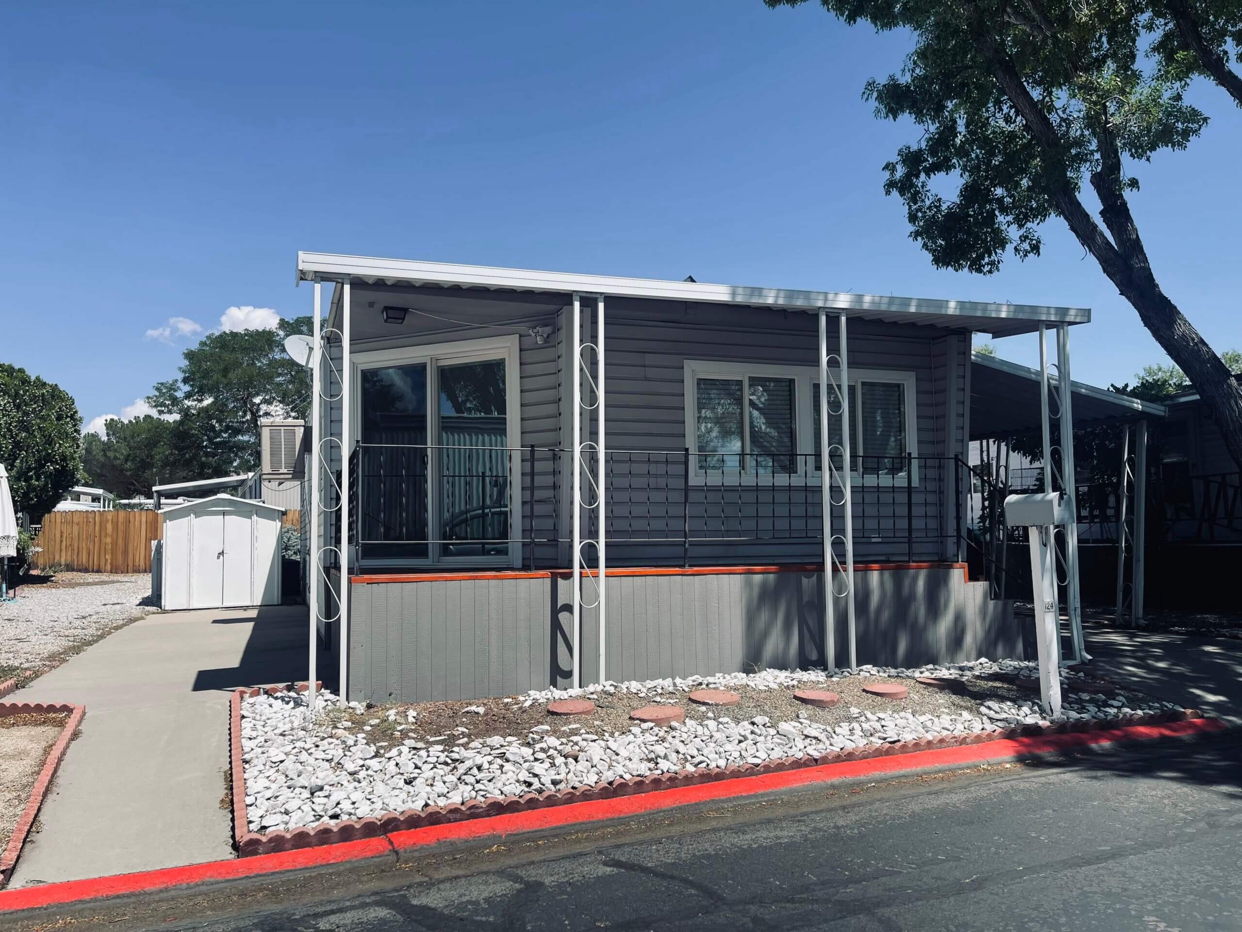 2301 Oddie Blvd #124